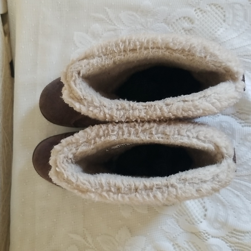 Timberland Genuine Leather Slip on Brown Boots Waterproof Size 6M Mid Calf Style - Picture 14 of 17